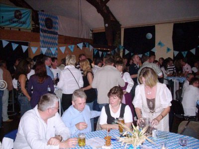 festzelt1.JPG